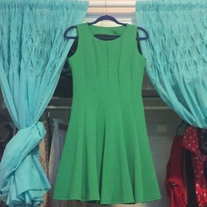 60’s Mod-Style Kelly Green Mini Dress